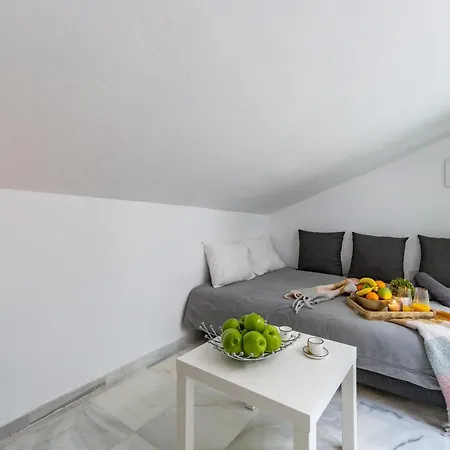 Premium Marmoles Residences Apartment *